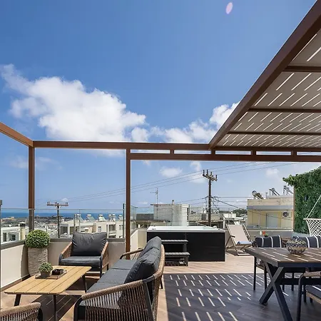 Amaltheia Luxury *